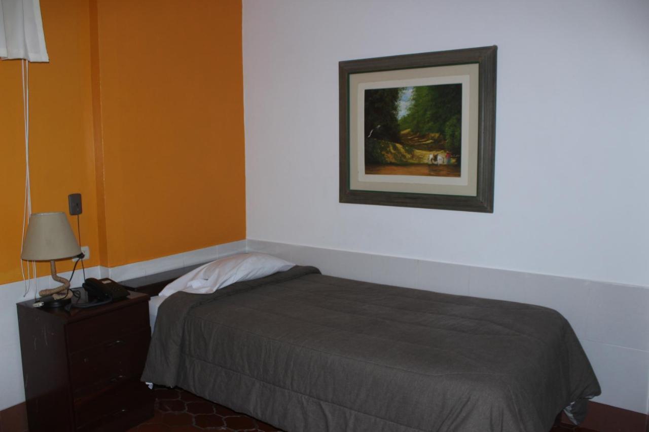 Hotel Bracamonte Huanchaco Extérieur photo